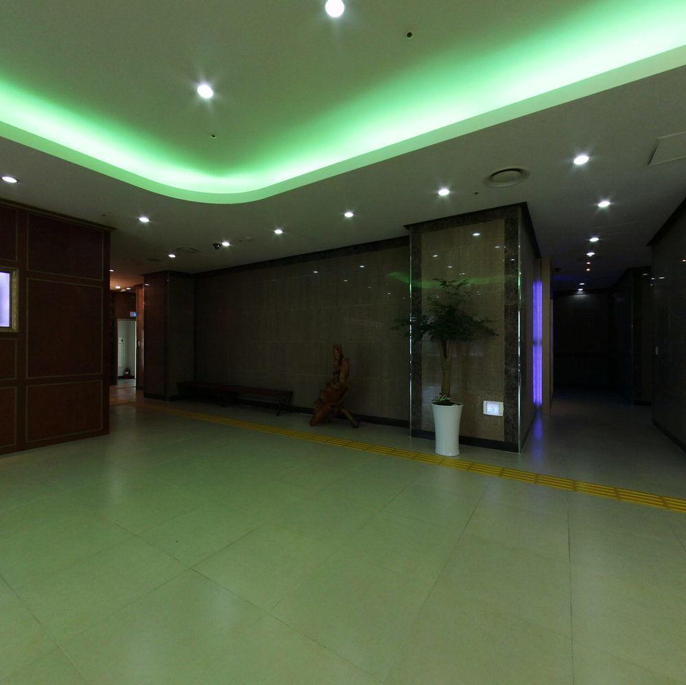 Uijeongbu Tourist Hotel Exterior photo
